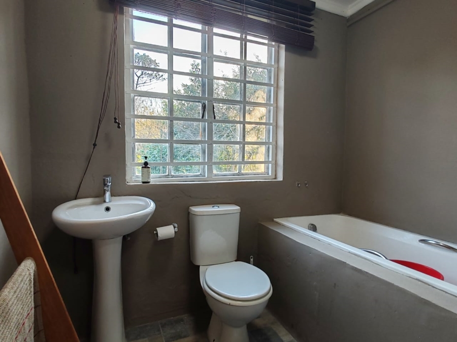 Commercial Property for Sale in Colleen Glen Eastern Cape